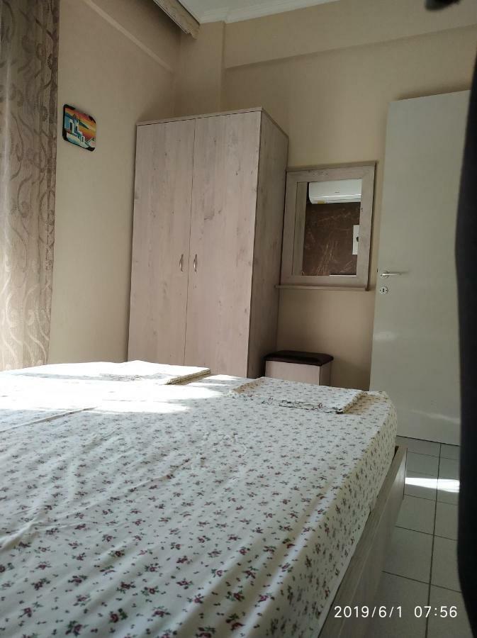 Lazaros Apartments Olympiakí Aktí 외부 사진